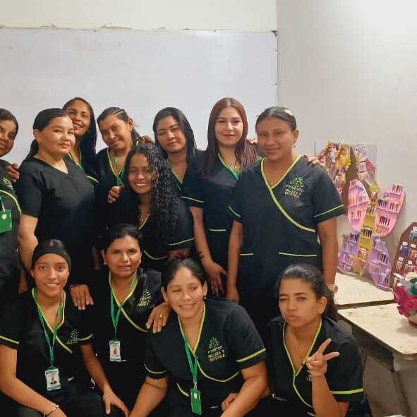 Unidad y profesionalismo al servicio de la comunidad.