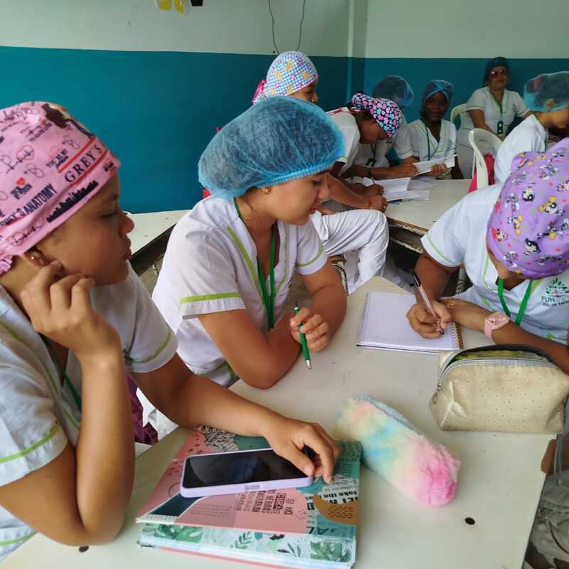 Formación académica con calidad y compromiso.